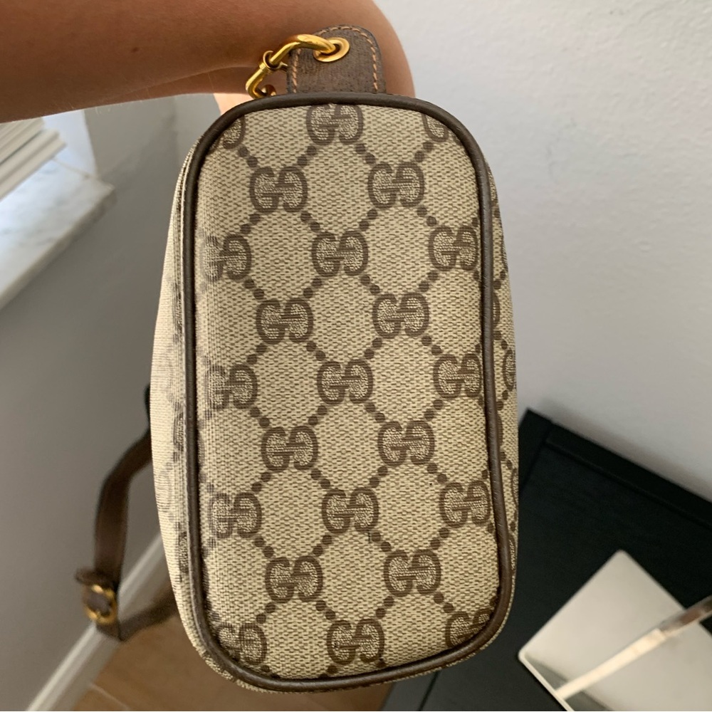 🔥GUCCI 80s 2-Way Crossbody - Picture 12 of 13